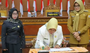 CAC5E0A1-1133-4243-84BC-1D869304B5D0